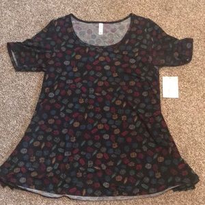 BNWT! LuLaRoe Perfect T
